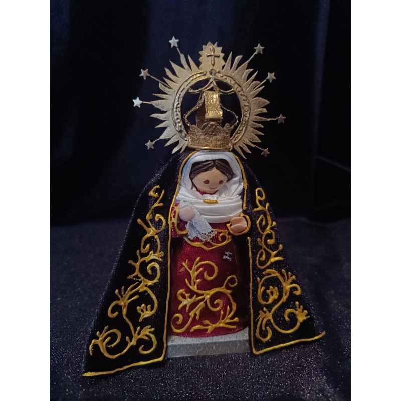 María Stma de la Esperanza en su Soledad